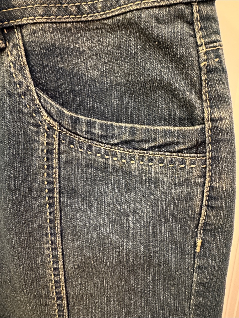 dressbarn Blue Denim A-Line Skirt size 10 pockets - Picture 4 of 13